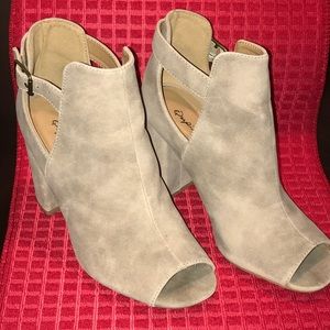 Quipid Suede Ankle Boots